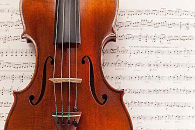 《吸血鬼幸存者》跨平台存储更新唯PS版延期 官方致歉